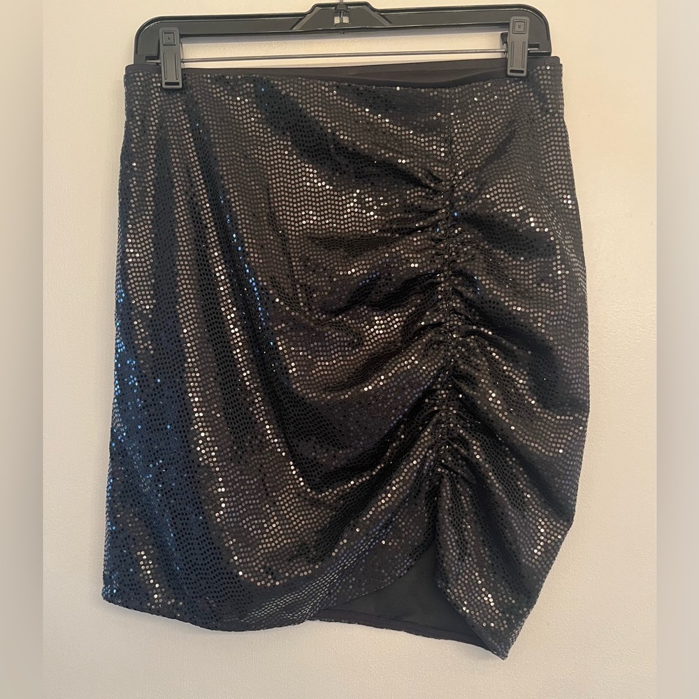 H&M sequence rushed on the side mini skirt size M